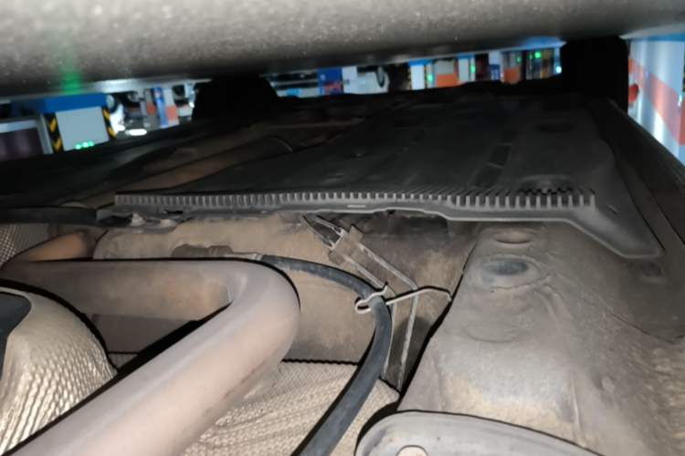 Used Skoda Octavia 2018 TSI230 DSG Luxury Edition Left Side Sill