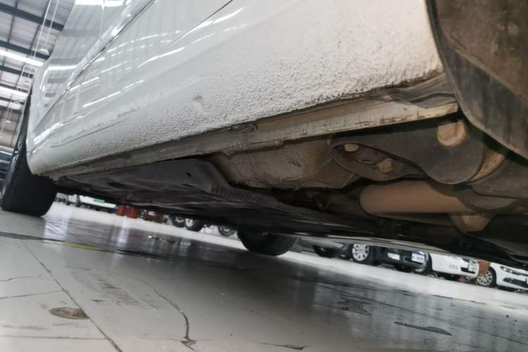 Used Skoda Octavia 2018 TSI230 DSG Luxury Edition Left Side Sill