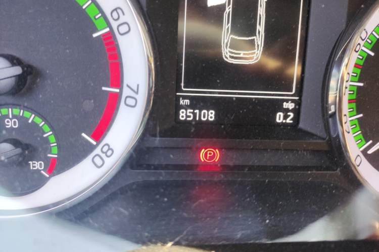 Used Skoda Octavia 2018 Station Wagon TSI280 DSG Luxury Edition Odometer Close Up