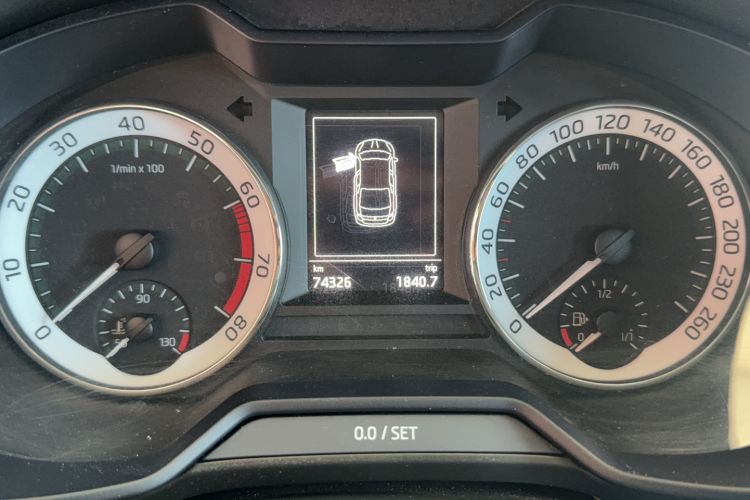 Used Skoda Octavia 2018 TSI230 DSG Luxury Edition Odometer Close Up