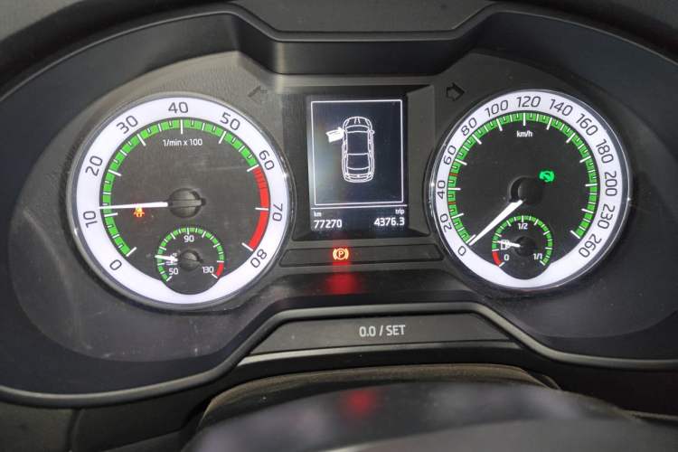 Used Skoda Octavia 2018 TSI280 DSG Luxury Edition Odometer Close Up