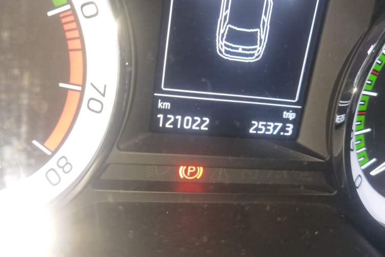 Used Skoda Octavia 2018 Station Wagon TSI280 DSG Luxury Edition Odometer Close Up