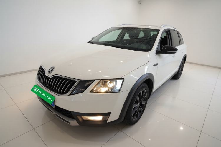 Ojetý Skoda Octavia 2018 Station Wagon TSI230 DSG Luxury Edition Guazi used car, China used car export, Used car for sale, Used  cars, Cheapest cars for sale