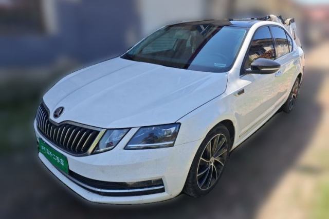 Używany Skoda Octavia 2018 TSI280 DSG Luxury Edition