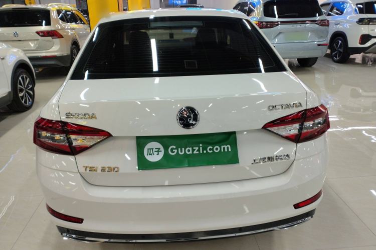 Used Skoda Octavia 2018 TSI230 DSG Luxury Edition Rear