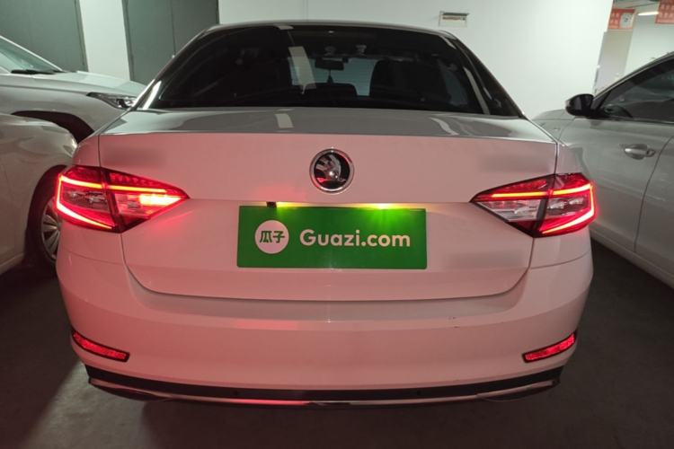Used Skoda Octavia 2018 1.6L Automatic Comfort Edition Rear