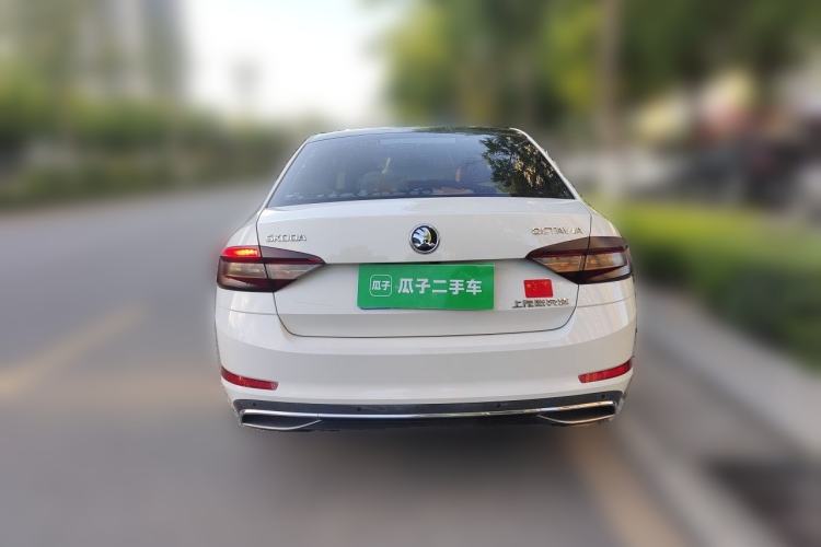 Used Skoda Octavia 2018 1.6L Automatic Luxury Edition Rear
