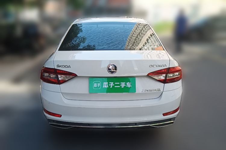Used Skoda Octavia 2018 1.6L Automatic Luxury Edition Rear