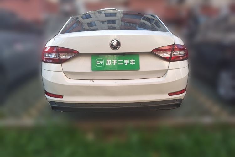 Used Skoda Octavia 2018 1.6L Automatic Comfort Edition Rear