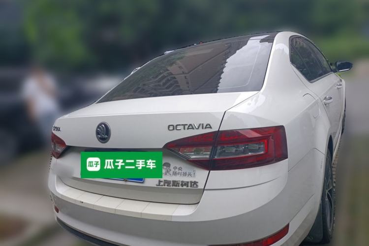 Used Skoda Octavia 2018 TSI280 DSG Luxury Edition Rear