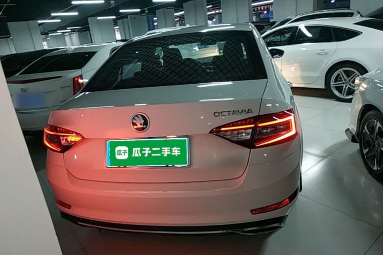 Used Skoda Octavia 2018 TSI230 DSG Luxury Edition Rear