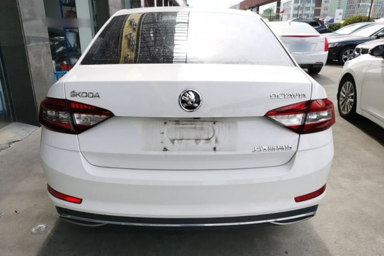 Used Skoda Octavia 2018 1.6L Automatic Luxury Edition Rear