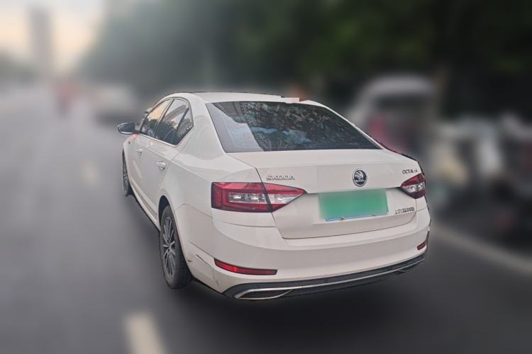 Used Skoda Octavia 2018 TSI230 DSG Luxury Edition Rear Left 45 Deg
