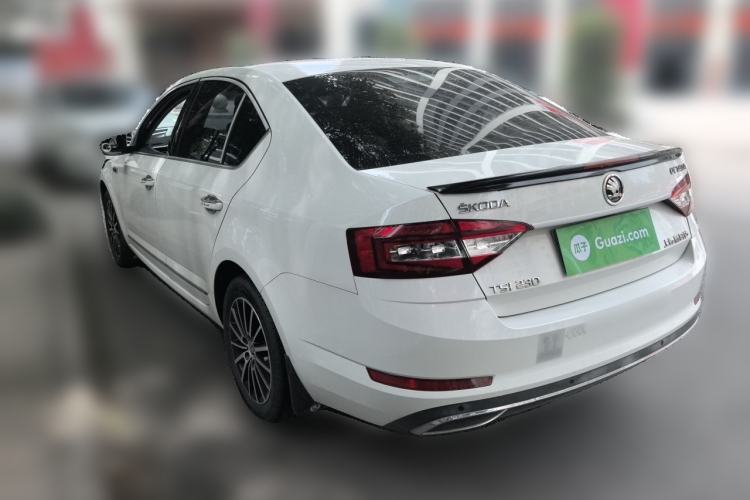 Used Skoda Octavia 2018 TSI230 DSG Luxury Edition Rear Left 45 Deg