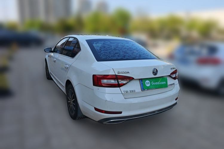 Used Skoda Octavia 2018 TSI230 DSG Luxury Edition Rear Left 45 Deg