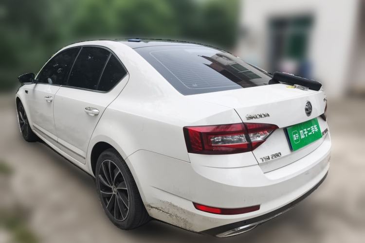 Used Skoda Octavia 2018 TSI280 DSG Luxury Edition Rear Left 45 Deg