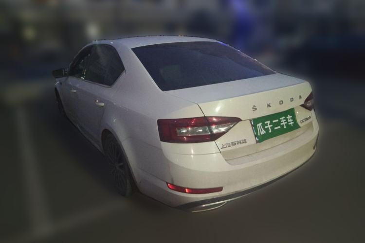 Used Skoda Octavia 2018 TSI230 DSG Luxury Edition Rear Left 45 Deg