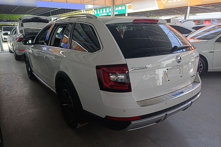 Used Skoda Octavia 2018 Station Wagon TSI230 DSG Luxury Edition Rear Left 45 Deg