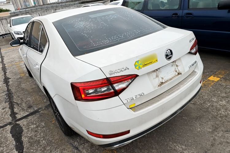 Used Skoda Octavia 2018 TSI230 DSG Luxury Edition Rear Left 45 Deg