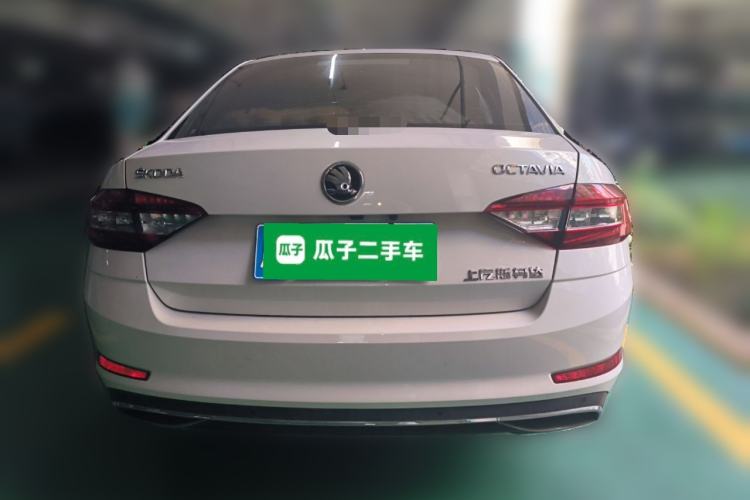 Used Skoda Octavia 2018 1.6L Automatic Luxury Edition Rear