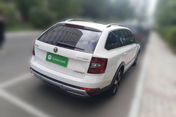 Used Skoda Octavia 2018 Station Wagon TSI280 DSG Luxury Edition Rear Right 45 Deg