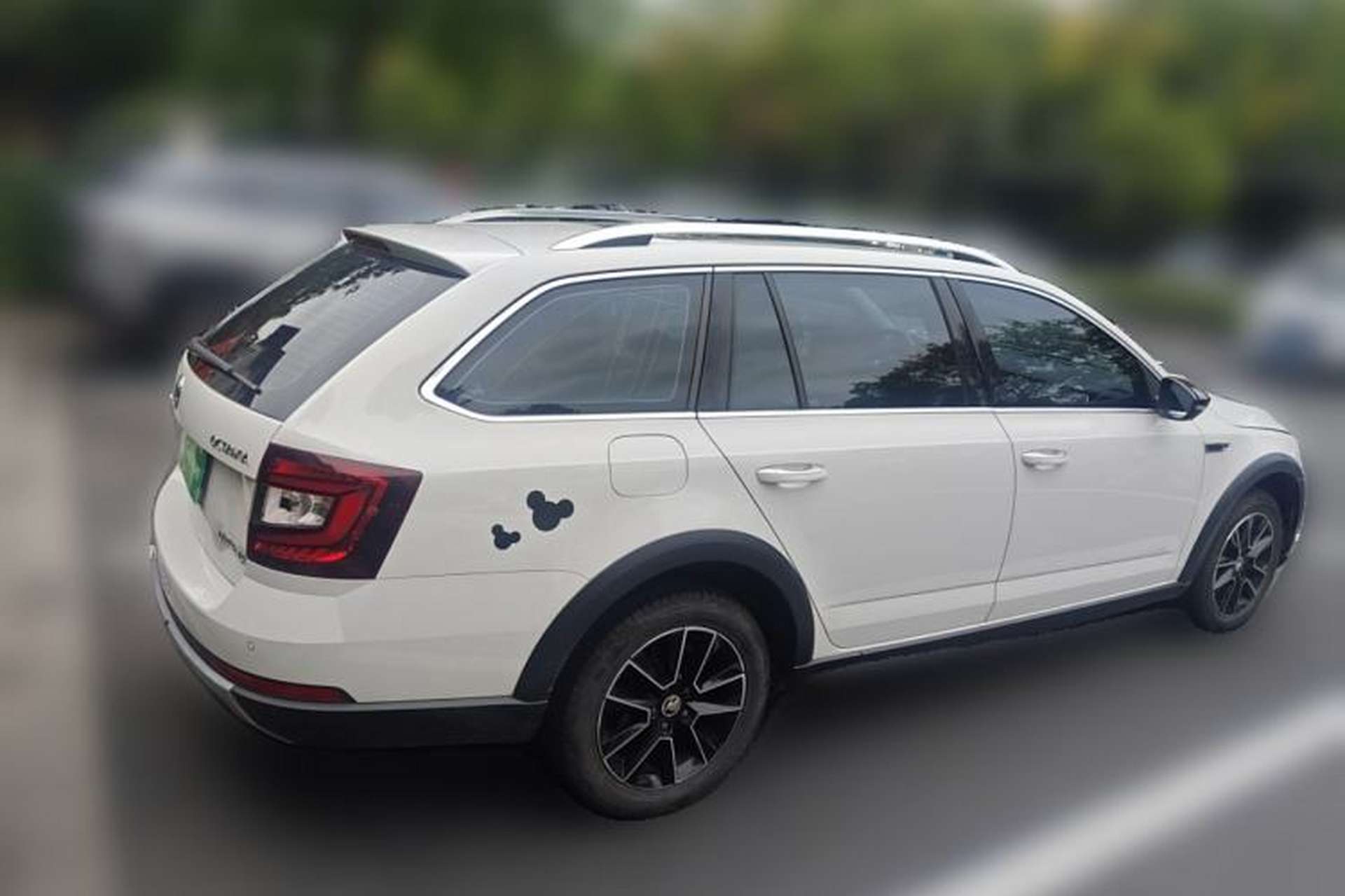 Used Skoda Octavia 2018 Station Wagon TSI230 DSG Luxury Edition Rear Right 45 Deg
