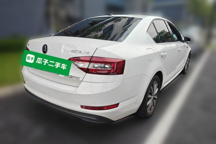 Used Skoda Octavia 2018 TSI230 DSG Comfort Edition Rear Right 45 Deg