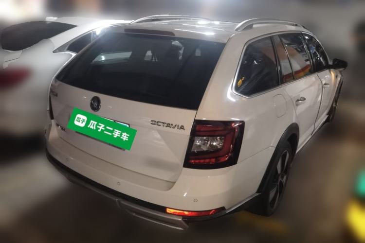 Used Skoda Octavia 2018 Station Wagon TSI280 DSG Luxury Edition Rear Right 45 Deg