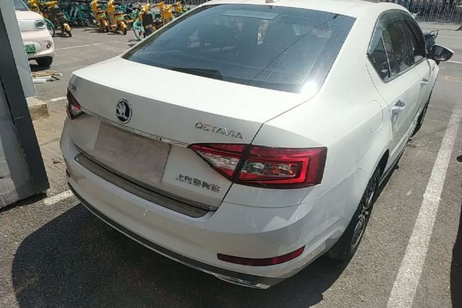 Used Skoda Octavia 2018 TSI230 DSG Luxury Edition Rear Right 45 Deg