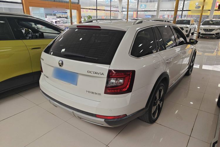 Used Skoda Octavia 2018 Station Wagon TSI280 DSG Luxury Edition Rear Right 45 Deg