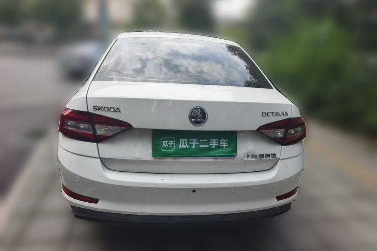Used Skoda Octavia 2018 1.6L Manual Standard Edition Rear
