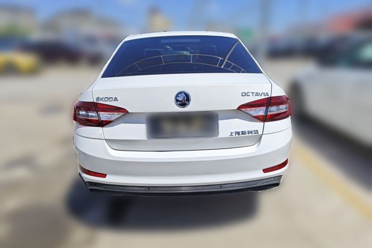 Used Skoda Octavia 2018 1.6L Automatic Comfort Edition Rear