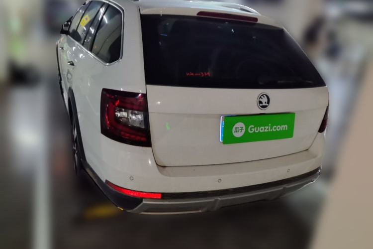 Used Skoda Octavia 2018 Station Wagon TSI280 DSG Flagship Edition Rear