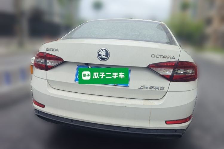Used Skoda Octavia 2018 1.6L Automatic Comfort Edition Rear
