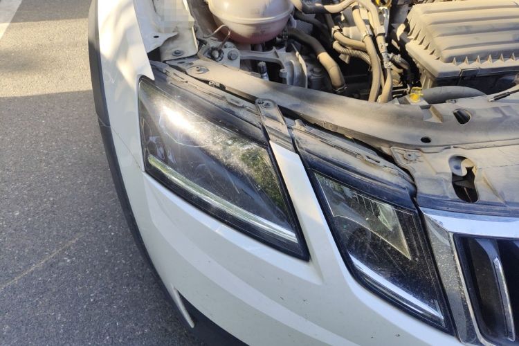 Used Skoda Octavia 2018 Station Wagon TSI280 DSG Luxury Edition Right Front Headlight