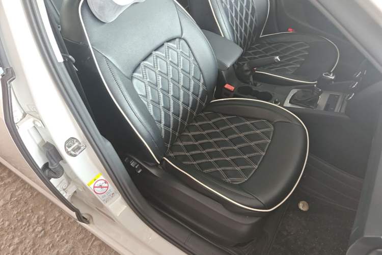 Used Skoda Octavia 2018 1.6L Automatic Luxury Edition Right Front Seat