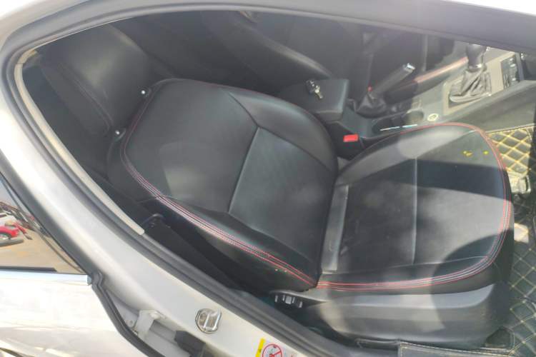Used Skoda Octavia 2018 TSI230 DSG Comfort Edition Right Front Seat