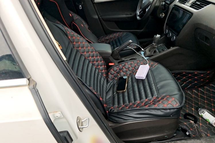 Used Skoda Octavia 2018 TSI230 DSG Luxury Edition Right Front Seat