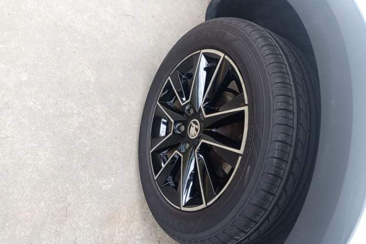 Used Skoda Octavia 2018 Station Wagon TSI230 DSG Luxury Edition Right Rear Wheel Hub