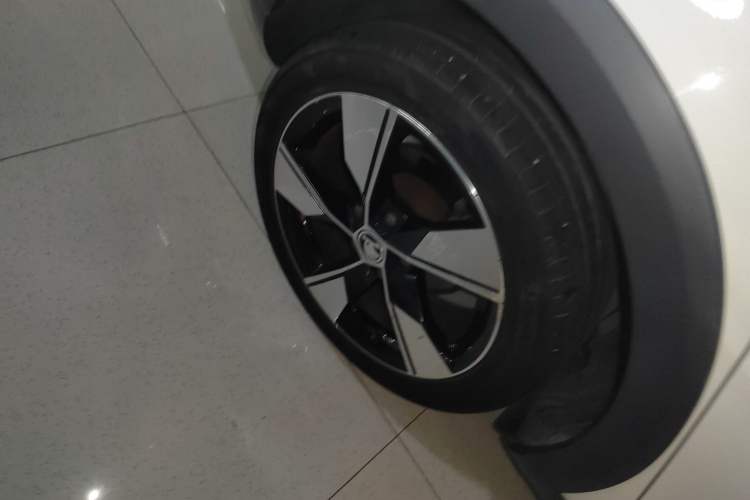 Used Skoda Octavia 2018 Station Wagon TSI280 DSG Flagship Edition Right Rear Wheel Hub