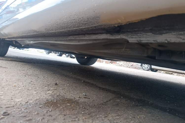 Used Skoda Octavia 2018 TSI230 DSG Luxury Edition Right Side Sill