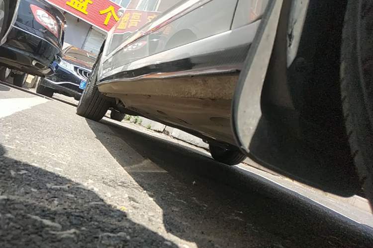 Used Skoda Octavia 2018 TSI230 DSG Luxury Edition Right Side Sill