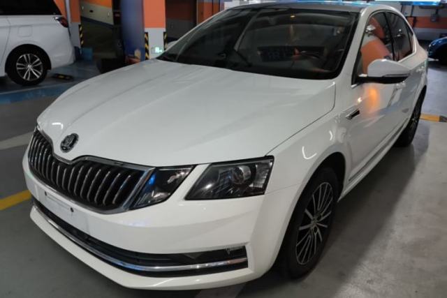 Used Skoda Octavia 2018 TSI230 DSG Luxury Edition