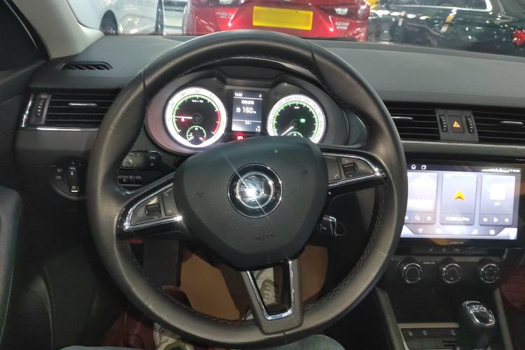 Used Skoda Octavia 2018 TSI230 DSG Comfort Edition Steering Wheel