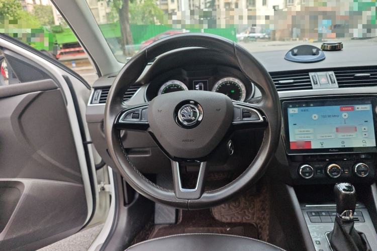Used Skoda Octavia 2018 Station Wagon TSI280 DSG Flagship Edition Steering Wheel