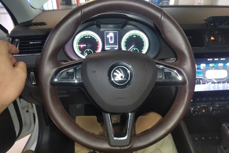 Used Skoda Octavia 2018 Station Wagon TSI280 DSG Flagship Edition Steering Wheel