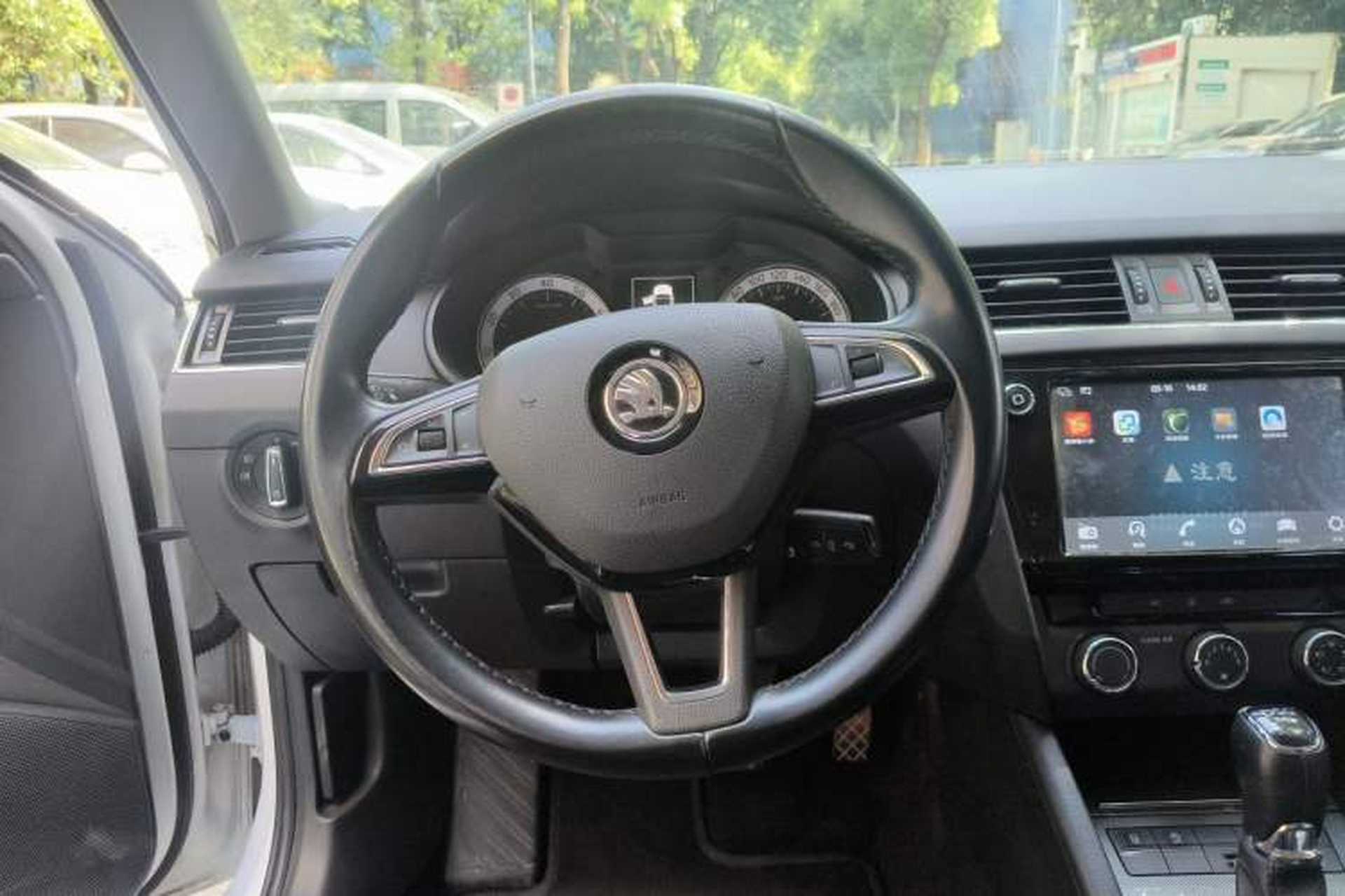 Used Skoda Octavia 2018 Station Wagon TSI230 DSG Luxury Edition Steering Wheel