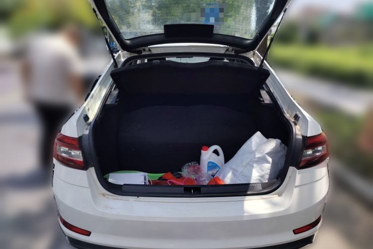 Used Skoda Octavia 2018 1.6L Manual Standard Edition Trunk