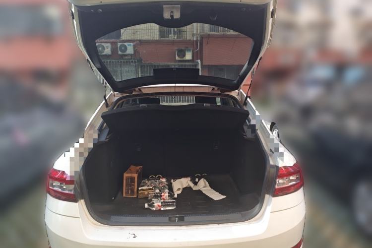 Used Skoda Octavia 2018 1.6L Automatic Comfort Edition Trunk
