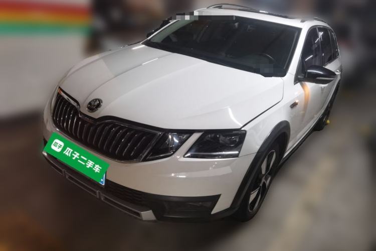 Used Skoda Octavia 2018 Station Wagon TSI280 DSG Luxury Edition Guazi used car, China used car export, Used car for sale, Used cars, Cheapest cars for sale